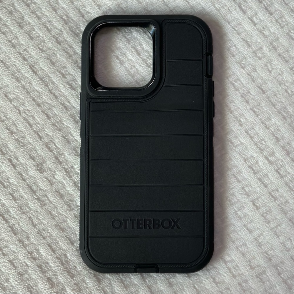 iPhone 14 PRO MAX Otterbox defender case